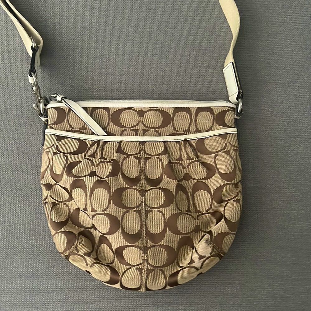 Tan Coach crossbody
